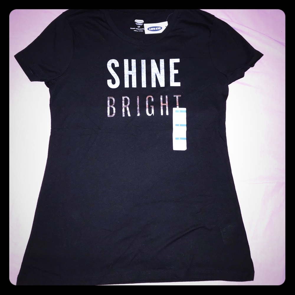 Old Navy Tee. NWT